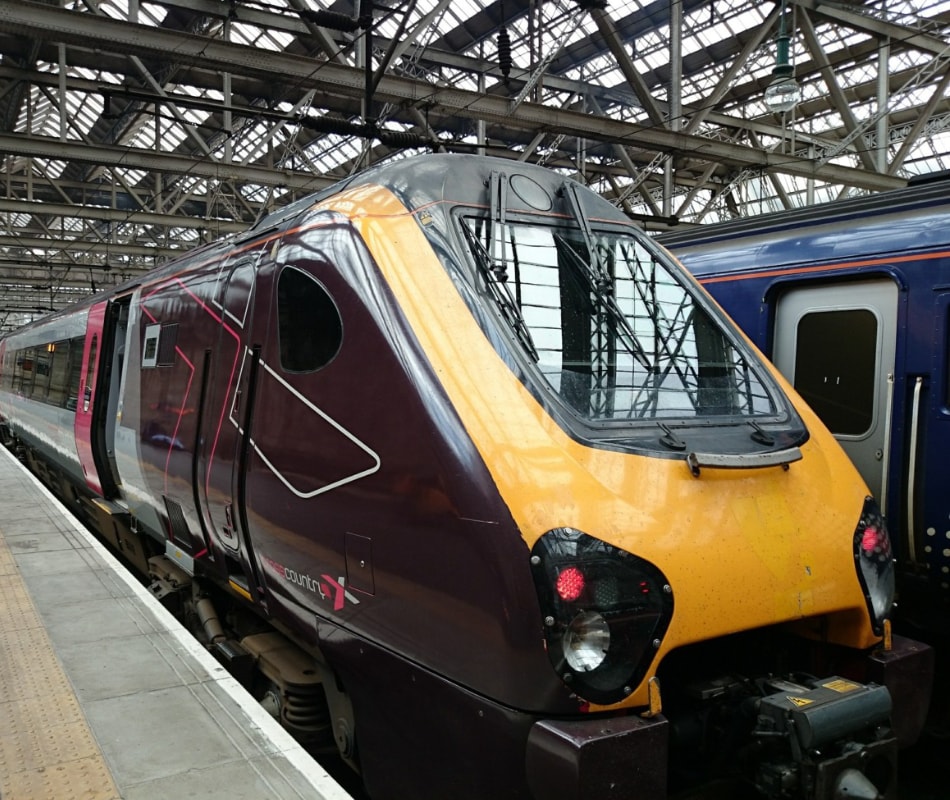 london-train-station-524720_1920re london-train-station-524720_1920re