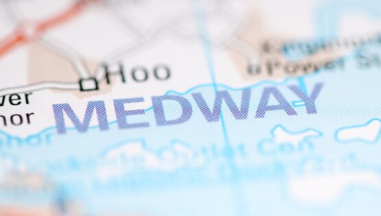 shutterstock_1415050961-Medway-Small-555x370x0x28x555x315x1603882746 shutterstock_1415050961-Medway-Small-555x370x0x28x555x315x1603882746